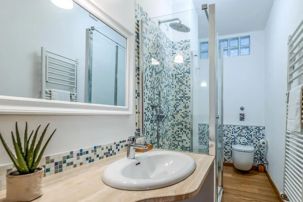 Luxury Apartment In Navigli Milánó